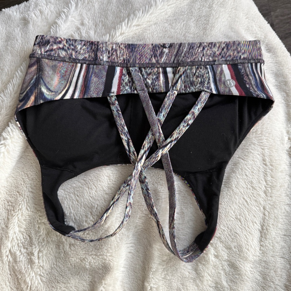 Lululemon Multicolor Strappy Sports Bra